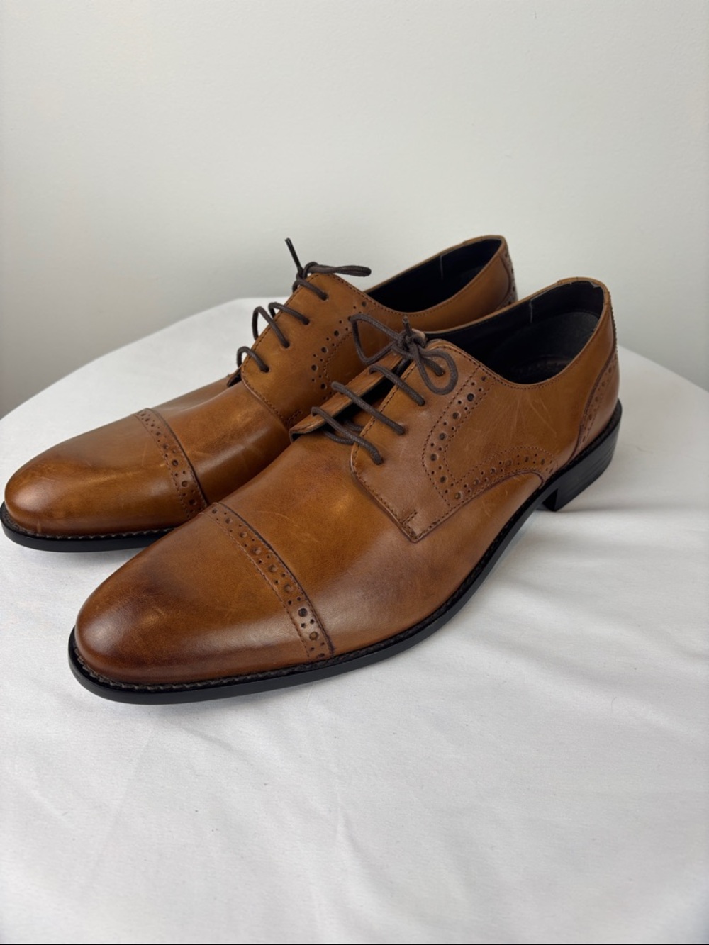 NWOB Stacy Adams Tan Leather Cap Toe Oxford Dress Shoes Mens 13 M Brogue Lace Up